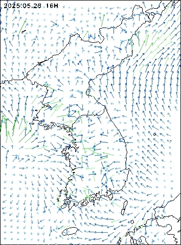 2025-05-28 16 : 00