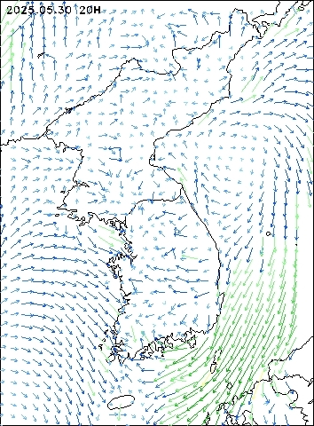 2025-05-30 20 : 00