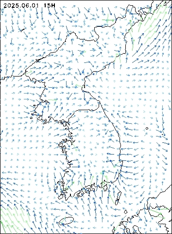 2025-06-01 15 : 00