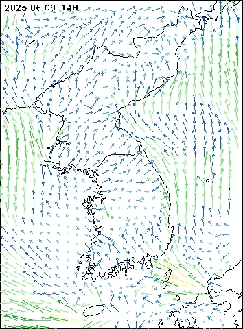 2025-06-09 14 : 00