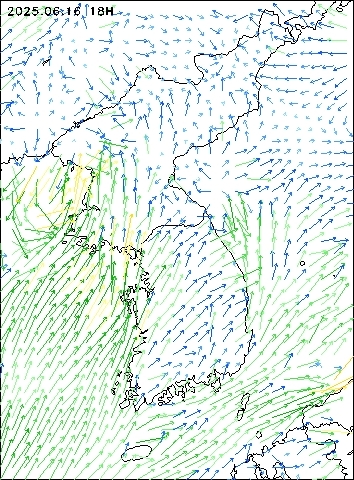 2025-06-16 18 : 00