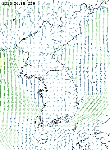2025-06-18 23 : 00
