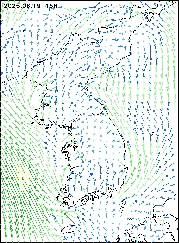 2025-06-19 15 : 00
