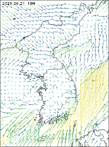 2025-06-21 18 : 00