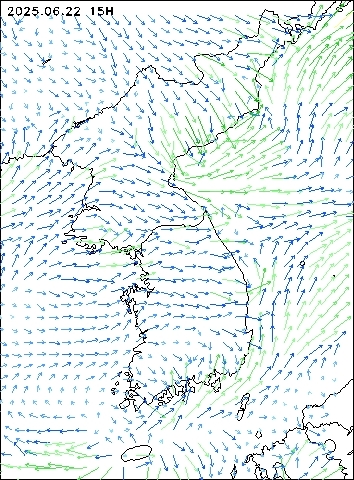 2025-06-22 15 : 00