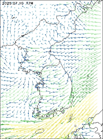 2025-07-10 17 : 00