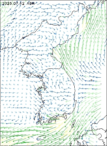 2025-07-12 18 : 00