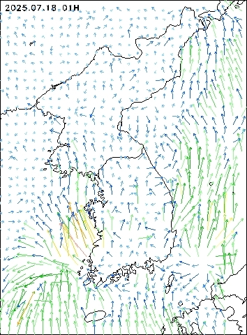 2025-07-18 01 : 00