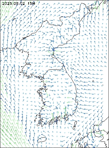 2025-08-02 15 : 00