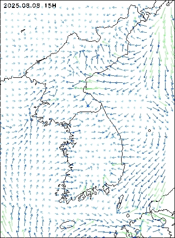 2025-08-08 15 : 00