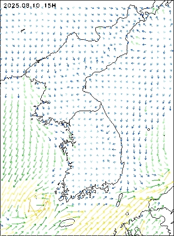 2025-08-10 15 : 00