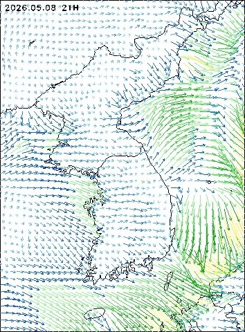 2026-05-08 21 : 00