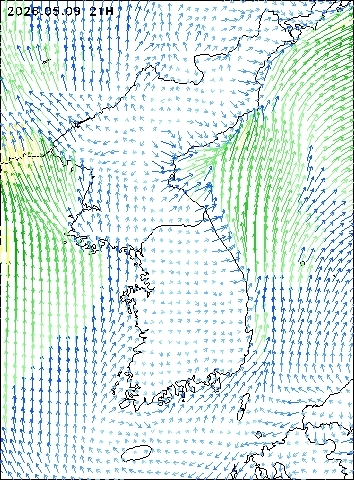 2026-05-09 21 : 00