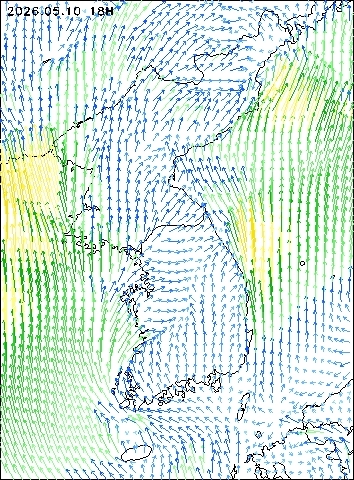 2026-05-10 18 : 00