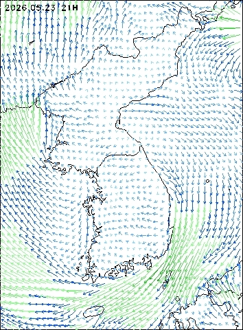 2026-05-23 21 : 00