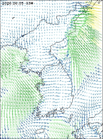 2026-06-05 03 : 00