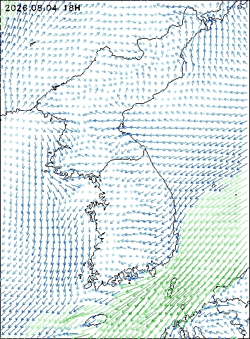 2026-08-04 18 : 00