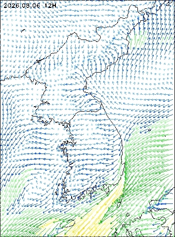2026-08-06 12 : 00