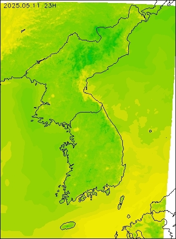 2025-05-11 23 : 00