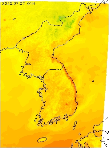 2025-07-07 01 : 00