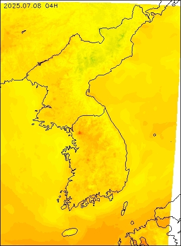 2025-07-08 04 : 00