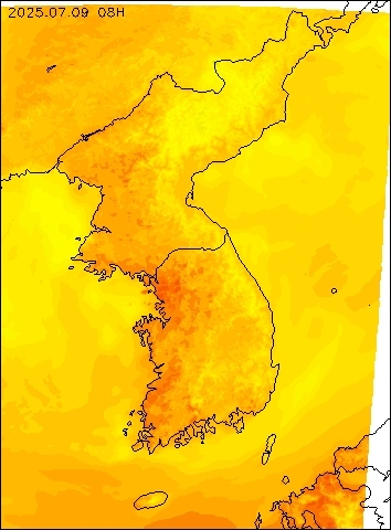 2025-07-09 08 : 00