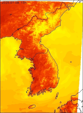 2025-07-09 15 : 00