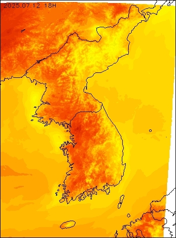 2025-07-12 18 : 00