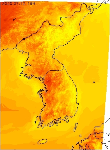 2025-07-12 19 : 00