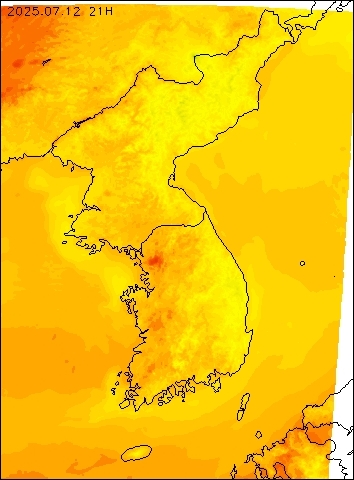 2025-07-12 21 : 00
