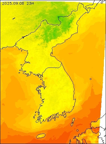 2025-09-08 23 : 00
