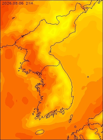 2026-08-06 21 : 00
