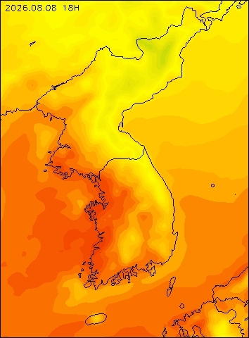 2026-08-08 18 : 00