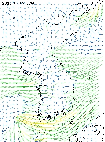 2025-10-15 07 : 00