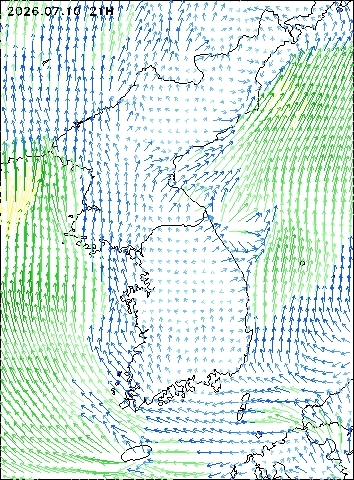 2026-07-10 21 : 00