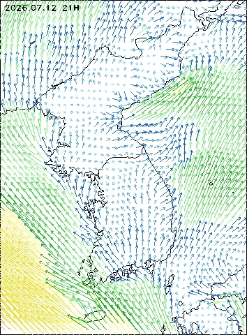 2026-07-12 21 : 00