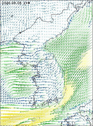 2026-08-08 21 : 00