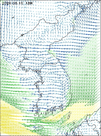 2026-08-10 18 : 00